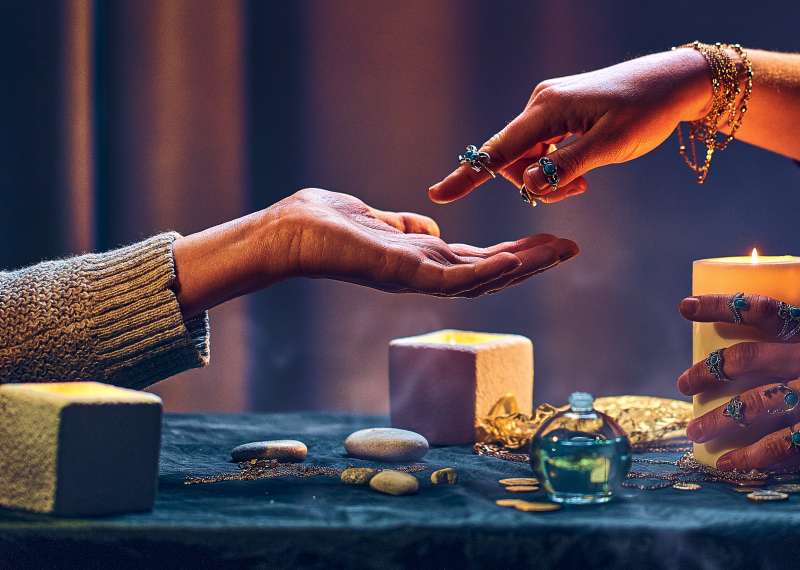 Гадание по линиям руки