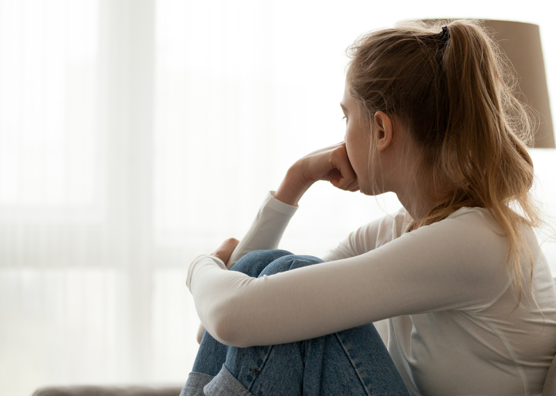 Расклад Таро «Почему он молчит?»